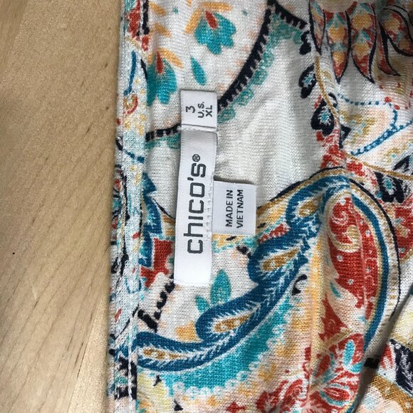 CHICO'S- WOMEN'S 3/XL - WHITE PAISLEY SHORT SLEEVE ROUND NECK LINEN TOP SHIRT - Picture 7 of 8